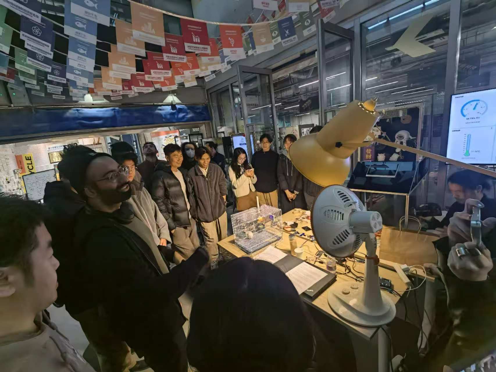 ---